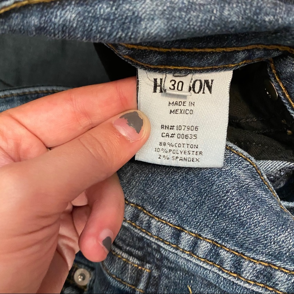 Hudson Signature Mid Rise Bootcut Jeans - Picture 9 of 11